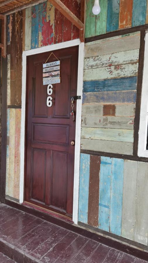 Mykampung Chalet Ipoh Exterior photo