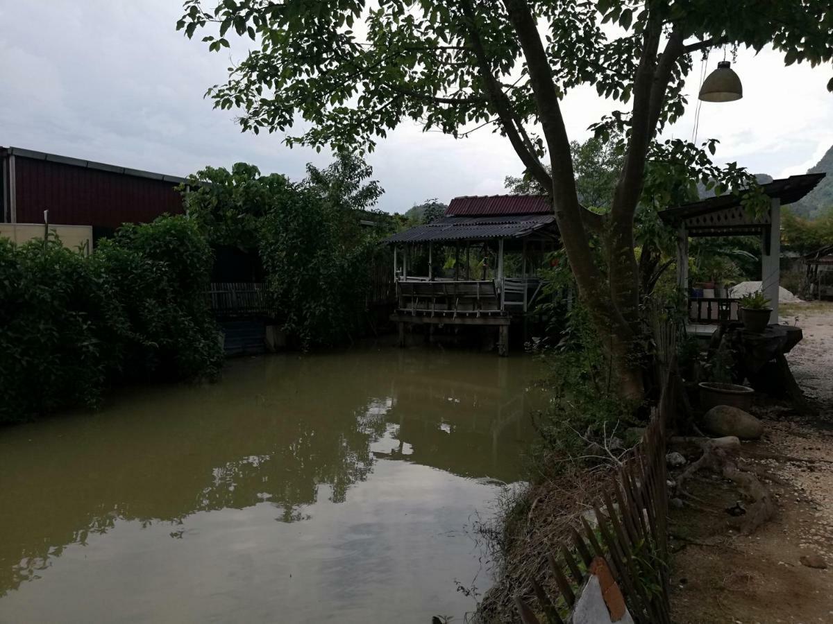 Mykampung Chalet Ipoh Exterior photo